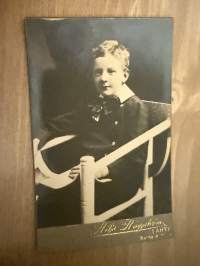Valokuvaamo Hilja Häggström, Lahti -visiittikorttivalokuva / visitcard photo - cdv