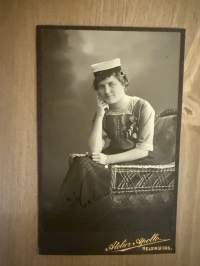 Valokuvaamo Atelier Apollo, Helsinki -visiittikorttivalokuva / visitcard photo - cdv