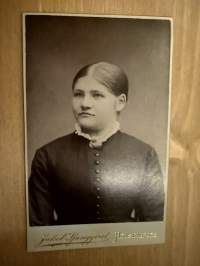 Valokuvaamo Jakob Ljungqvist, Helsinki -visiittikorttivalokuva / visitcard photo - cdv