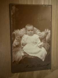 Valokuvaamo Martta Lindell, Pori -visiittikorttivalokuva / visitcard photo - cdv