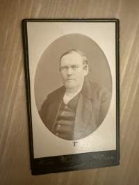 Valokuvaamo Julia Widgrèn, Vaasa -visiittikorttivalokuva / visitcard photo - cdv