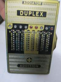 Addiator Duplex -yhteen- ja vähennyslaskukone