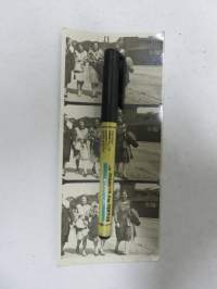 Rouvat 30-luvulla -valokuvasarja, ilmeisesti 