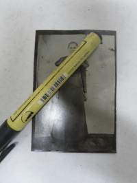 Puhvihiha -valokuva, ferrotyyppi / ferrotype