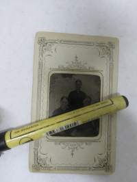 Palmikot x 2 + 1 -valokuva, ferrotyyppi / ferrotype