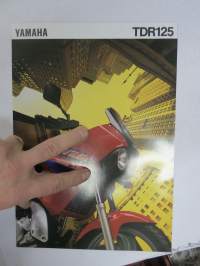Yamaha TDR125 moottoripyörä -myyntiesite