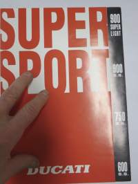 Ducati 600, 750, 900 Supersport 1995 moottoripyörä -myyntiesite