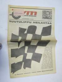 Vauhdin maailma 1965 nr 8, sis. mm. seur. artikkelit / kuvat / mainokset; Länsiraudat ja Itäharju, Cobrafarmari Carrol Shelby ja Cobra Daytona Coupé,