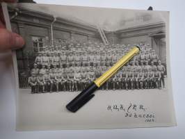 AUK - PR, 9. kurssi 1932 - Aliupseerikoulu / Porin rykmentti (Turku, kasarmialue) -valokuva