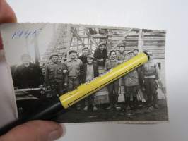 Harjakaiset 1945 -valokuva