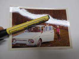 TZY-80 henkilöauto -valokuva