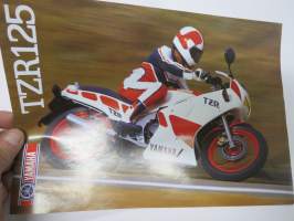 Yamaha TZR125 moottoripyörä -myyntiesite, engalnninkielinen