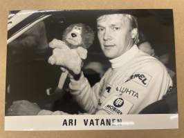 Ari Vatanen ralli -valokuva / rally photo