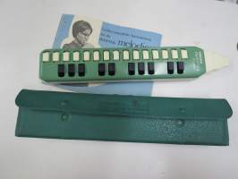Melodica - Hohner Melodica Soprano -soitin + kotelo + saksankieliset käyttöohjeet