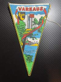Varkaus, Vesitorni -matkailuviiri, isokoko / souvenier pennant