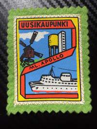 Uusikaupunki, ML.APOLLO -kangasmerkki / matkailumerkki / hihamerkki / badge -pohjaväri vihreä