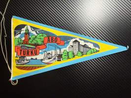 Turku, Äbo -matkailuviiri, isokoko / souvenier pennant