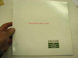 Jaguar XJ6, Sovereign, Daimler -myyntiesite