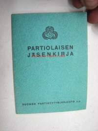 Partiolaisen jäsenkirja  Ritva Rauni Kaarina Gummerus 1946 Lippukunta Karimo