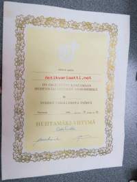 Huhtamäki Oy 20-vuotis palvelusmerkin myöntökirja, Uolevi Lahti, 1983